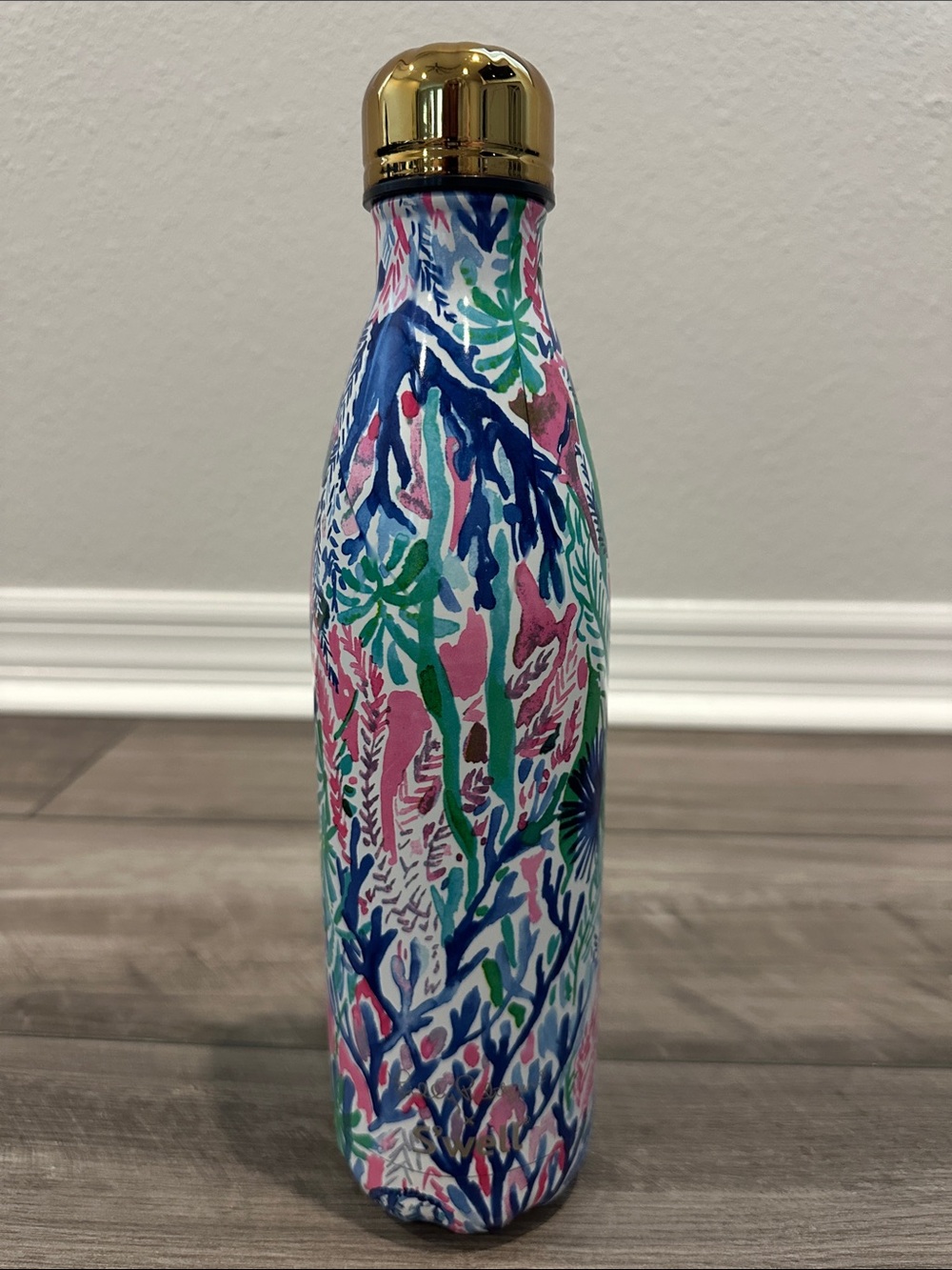 S'well Lilly Pulitzer Pink Blue Green Patterned Insulated Bottle with Gold Cap